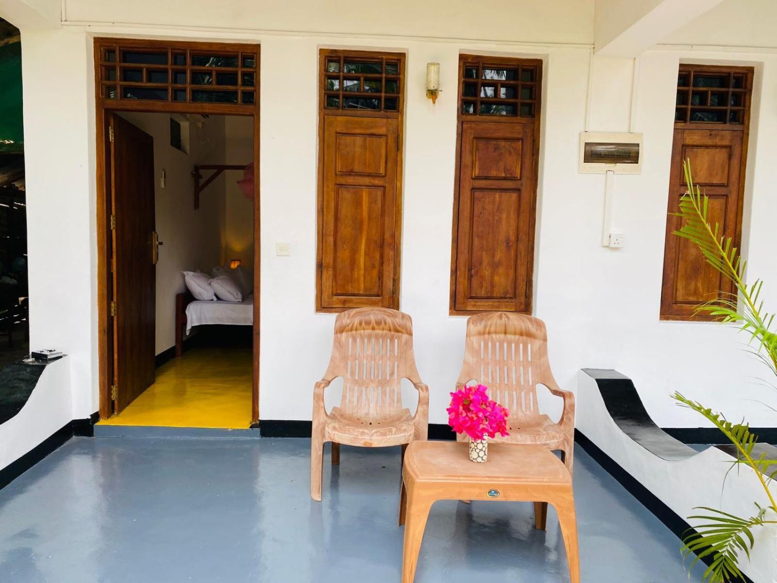 Aaliya Bay Hotell Arugam Kudah Eksteriør bilde