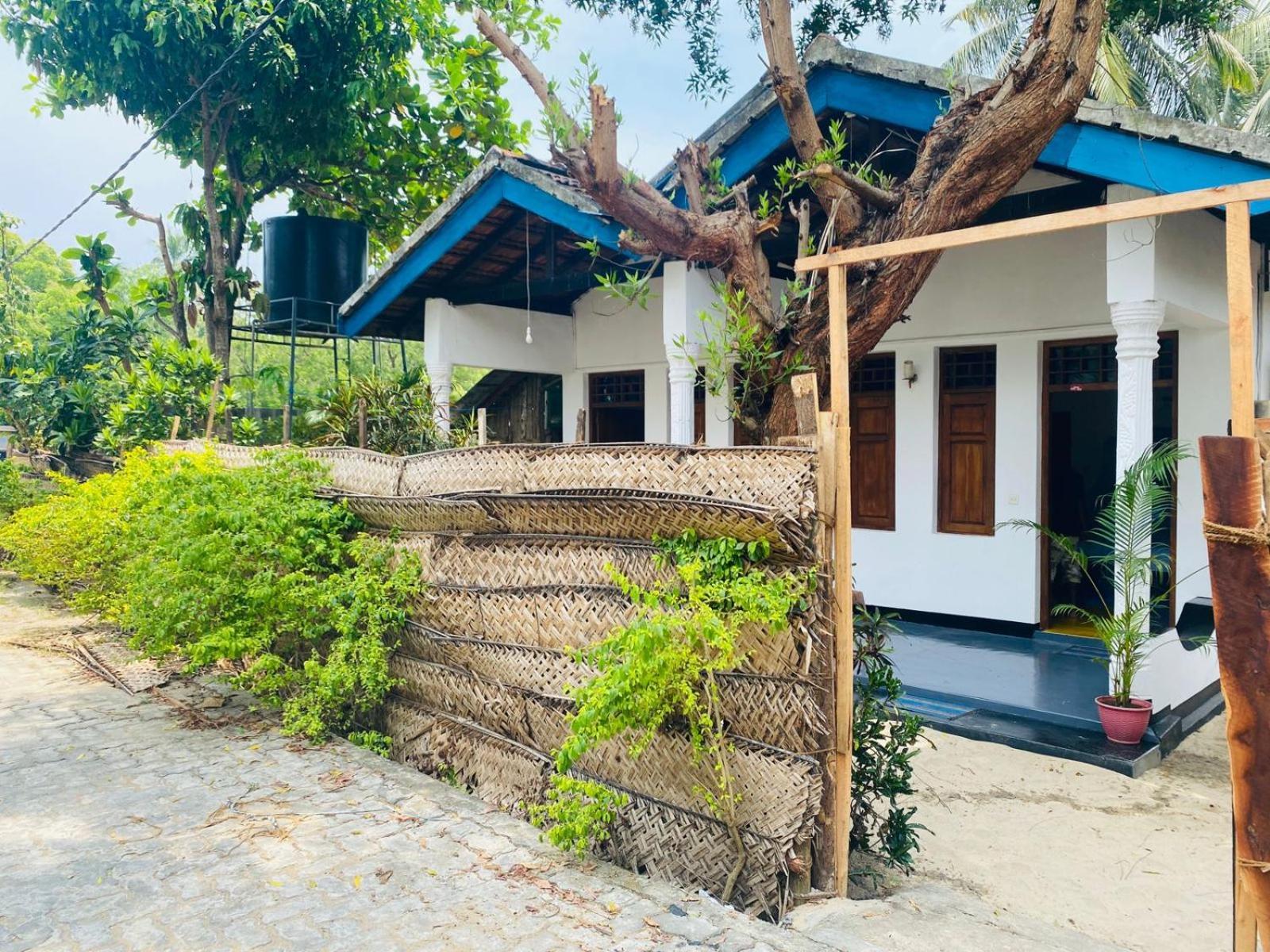 Aaliya Bay Hotell Arugam Kudah Eksteriør bilde